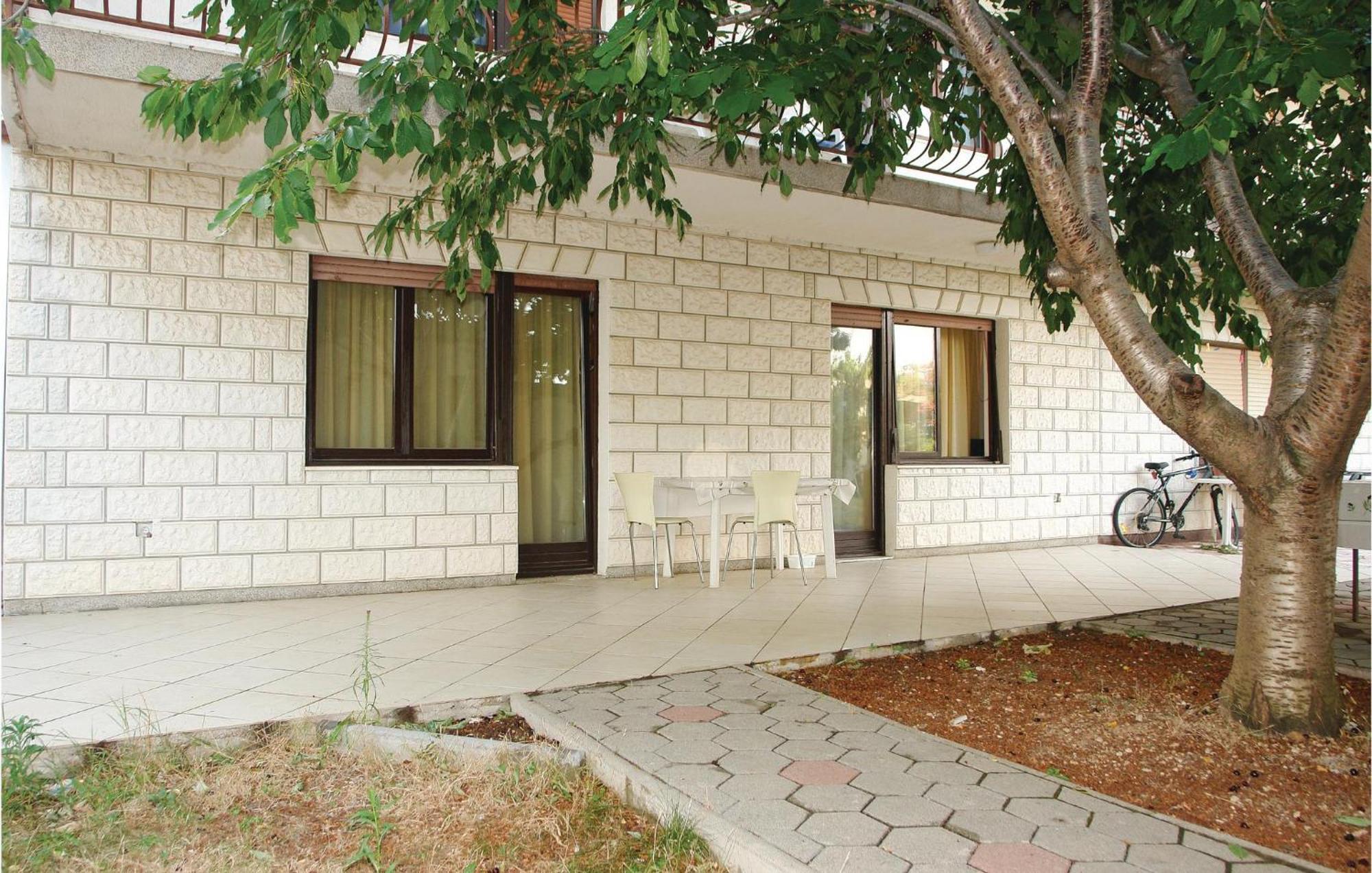 3 Bedroom Gorgeous Apartment In โตรกีร์ ภายนอก รูปภาพ